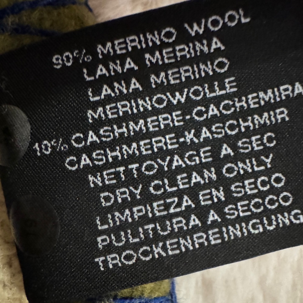 Hermes Avalon III throw blanket - Picture 6 of 6